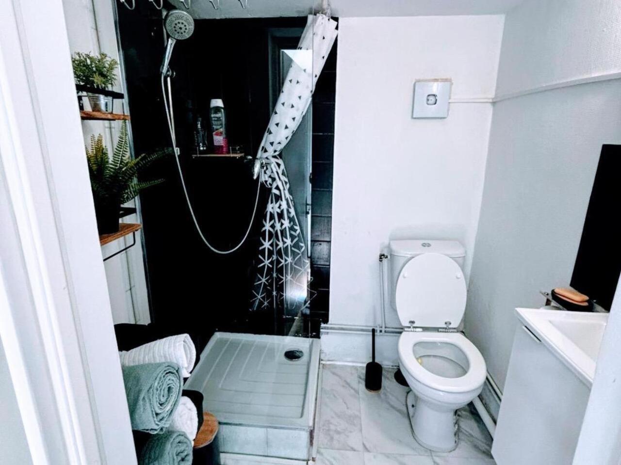 Appartement Avec Terrasse - Goupama Stadium, Eurexpo, Ldlc Arena, La Soie Vaulx-en-Velin Εξωτερικό φωτογραφία